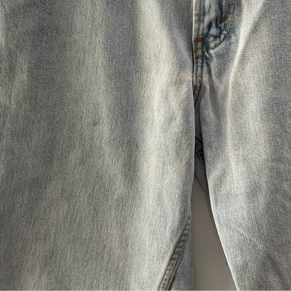Woman’s Levi’s 550 size 14 vintage 1980s light wash jeans - Picture 3 of 11